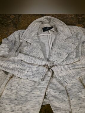 Tart Collection Heathered Light Gray Zip Moto Jacket